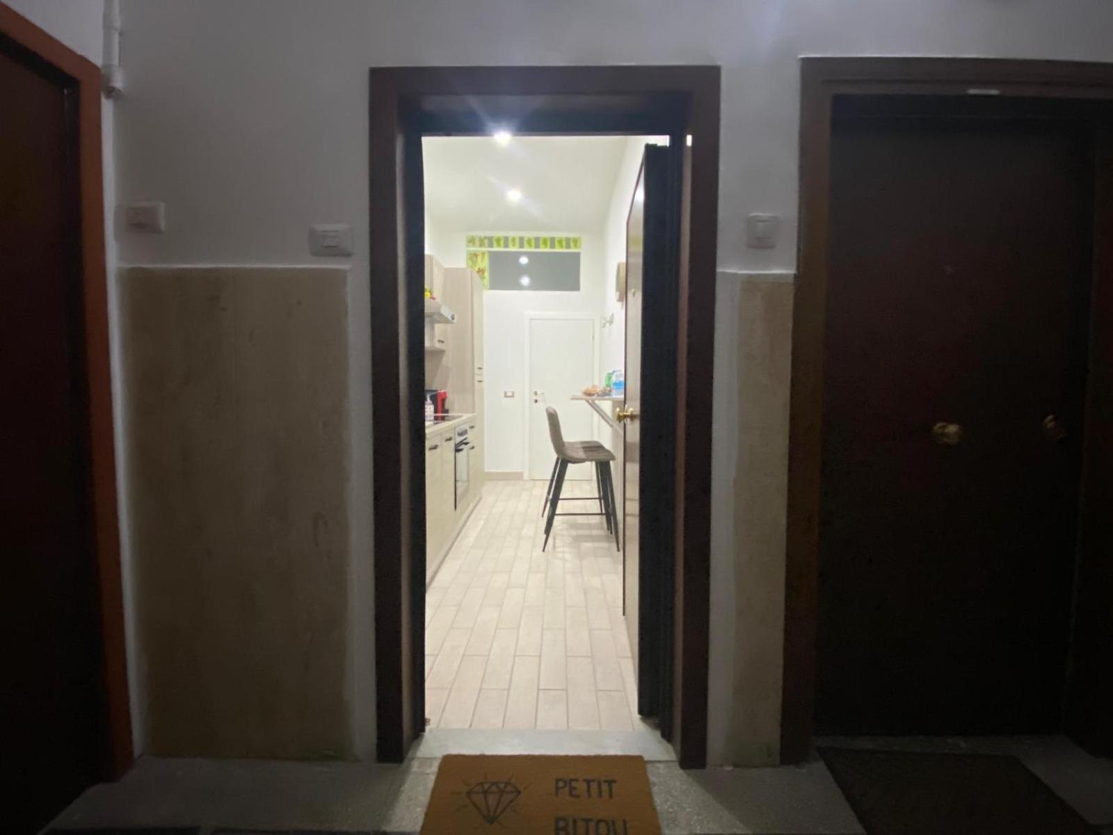 Ferienwohnung Petit Bijou Civitavecchia Exterior foto
