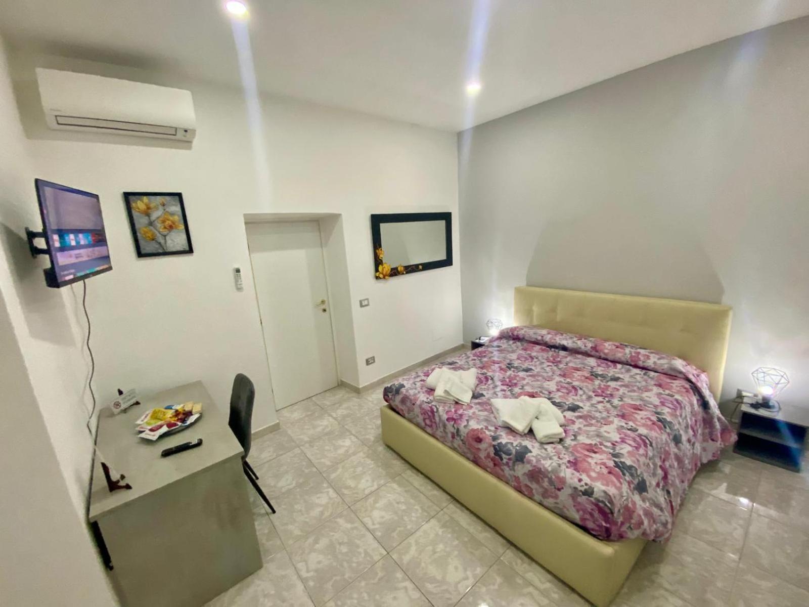 Ferienwohnung Petit Bijou Civitavecchia Exterior foto